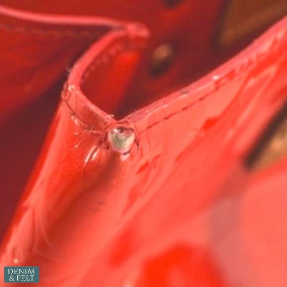 Louis Vuitton Reade PM Vernis Red Monogram Patent Leather Tote Bag Authentic - Picture 13 of 16